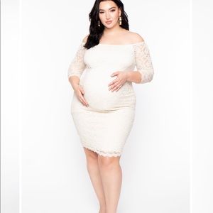 MATERNITY PLUS MAZZI LACE BODYCON DRESS - IVORY